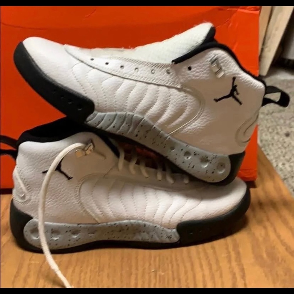 Boys Jordan shoe